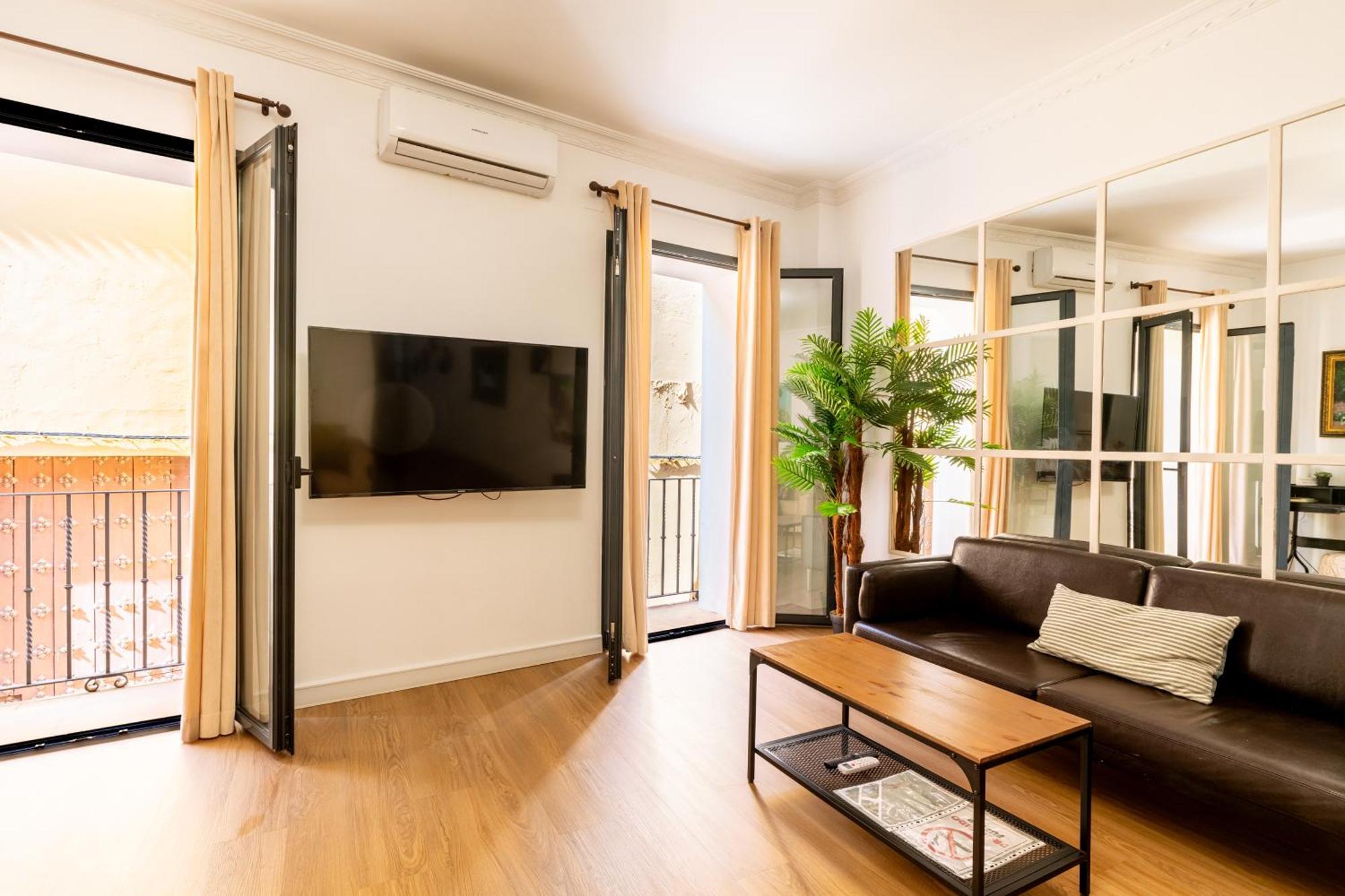 House Sevillana Parking Appartement