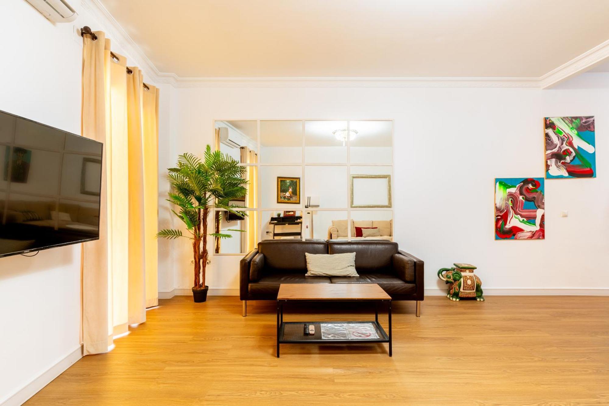 House Sevillana Parking Appartement *