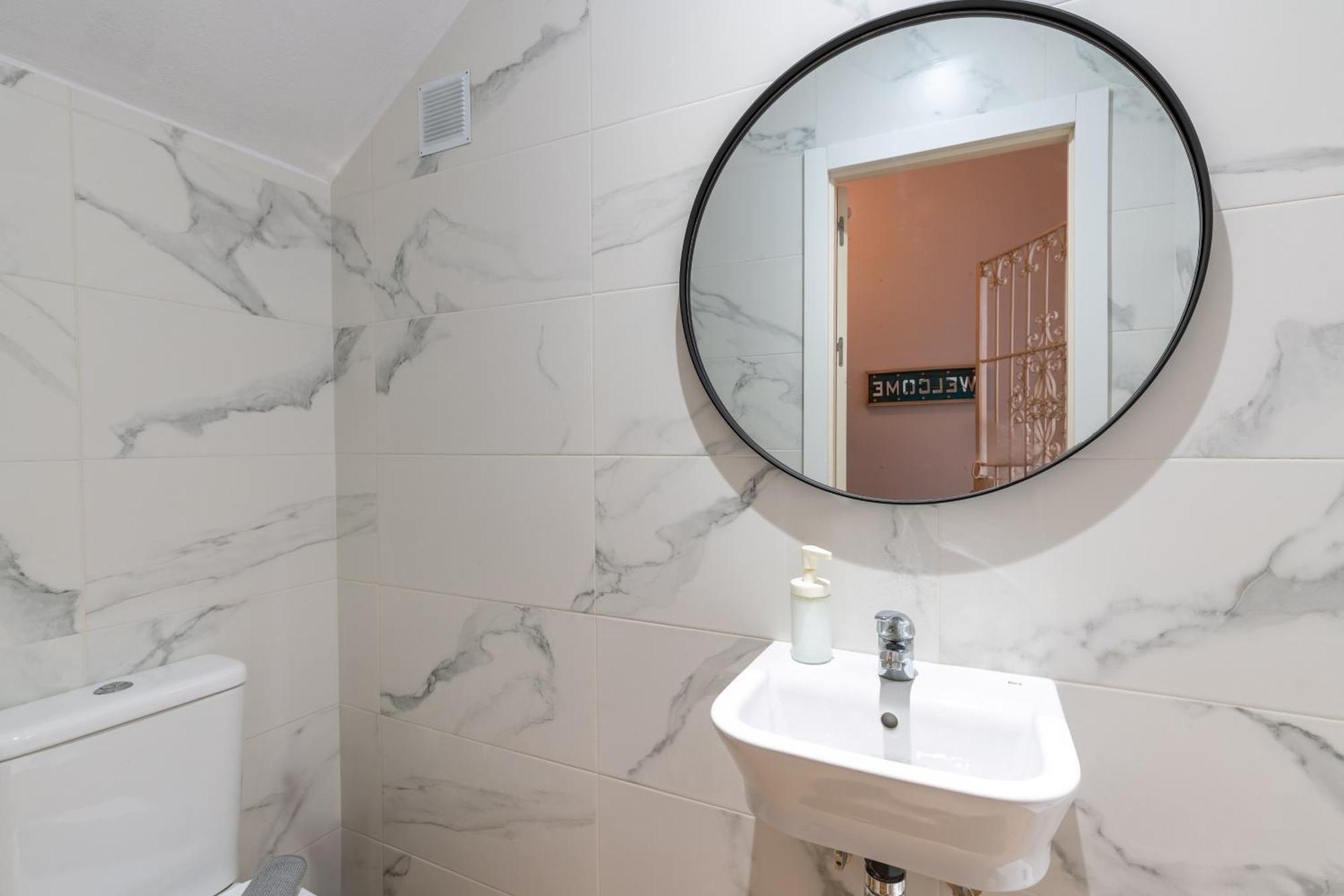 House Sevillana Parking Appartement